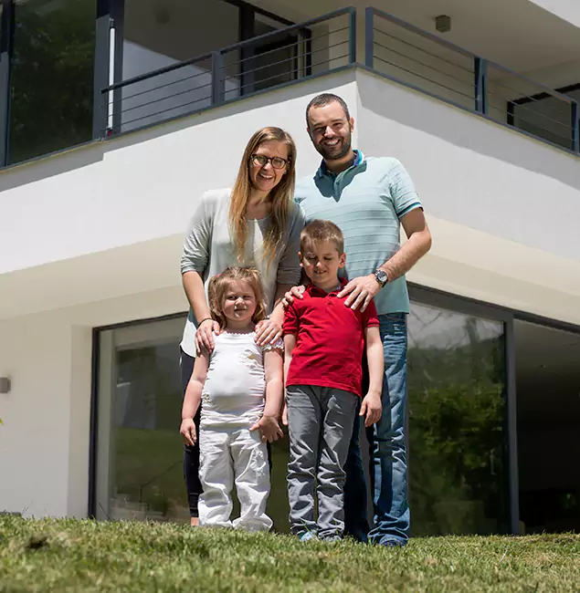 Why Grants Pass Trusts Grants Pass Pest Control Pro for Carpenter Bee Removal?